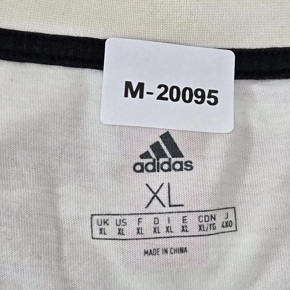 Adidas Men Shirt XL White Captain Tsubasa Anime Logo Short Sleeve READ